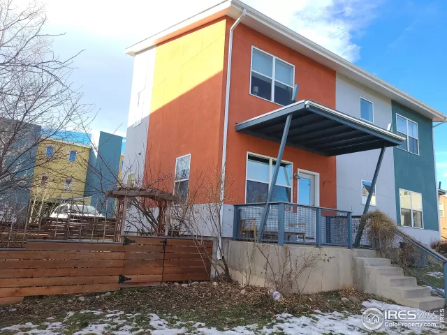 MLS: 930449 Condo For Sale