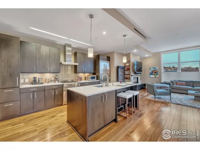 MLS: 930472 Condo For Sale