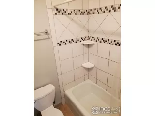 Photo #2: 930598 Listing