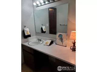 Photo #4: 930598 Listing