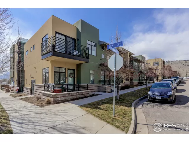 MLS: 930646 Condo For Sale