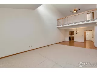 Photo #3: 930761 Listing