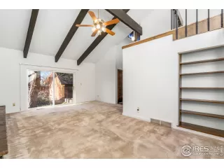 Photo #6: 930766 Listing