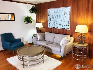 Photo #2: 930797 Listing 