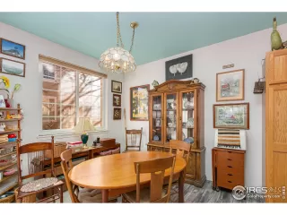 Photo #6: 930905 Listing