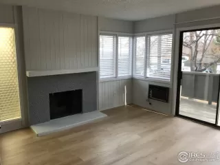 Photo #1: 930907 Listing 