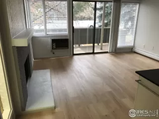 Photo #3: 930907 Listing 