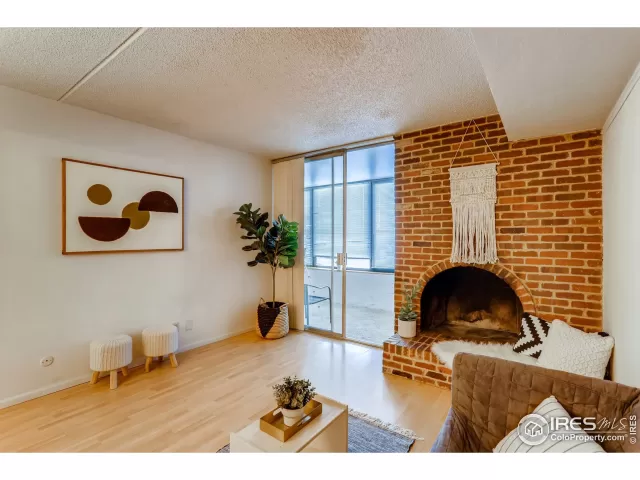 MLS: 931023 Condo For Sale