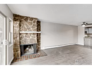 Photo #4: 931032 Listing