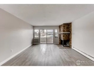 Photo #6: 931032 Listing