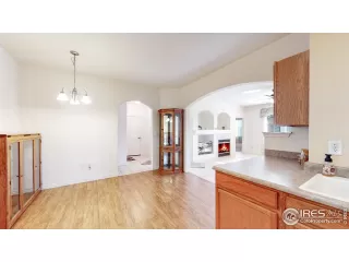 Photo #6: 931053 Listing