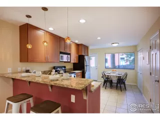 Photo #4: 931079 Listing