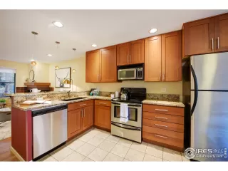 Photo #6: 931079 Listing