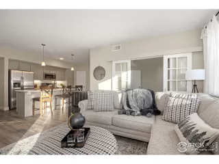 Photo #4: 931140 Listing