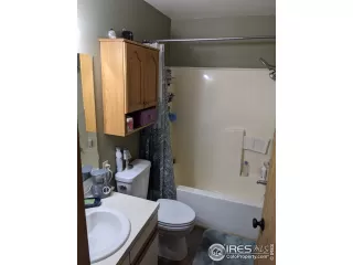 Photo #4: 931168 Listing