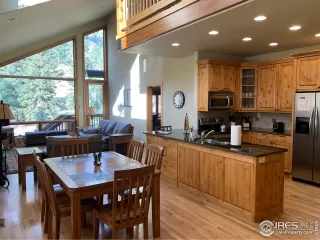 Photo #4: 931171 Listing 