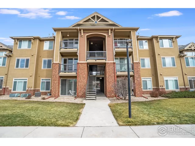 MLS: 931174 Condo For Sale