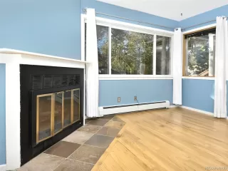 Photo #4: 9311745 Listing