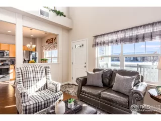 Photo #2: 931178 Listing