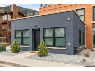 Photo #1: 931194 Listing