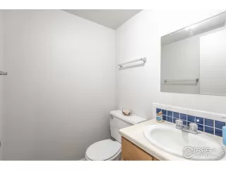 Photo #5: 931212 Listing