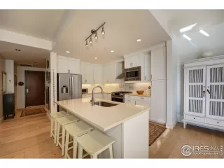 Photo #4: 931241 Listing