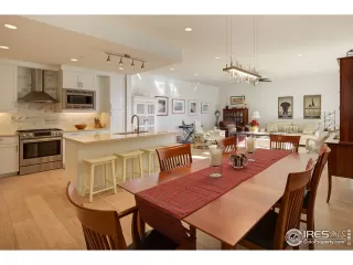 Photo #6: 931241 Listing