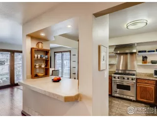 Photo #6: 931251 Listing 