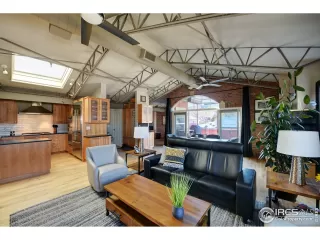 Photo #2: 931267 Listing