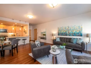 Photo #1: 931298 Listing