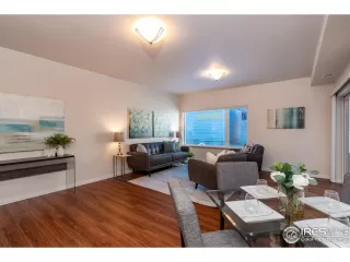 Photo #2: 931298 Listing