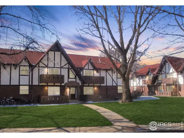 MLS: 931299 Condo For Sale