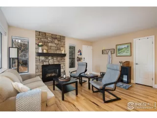 Photo #2: 931319 Listing 