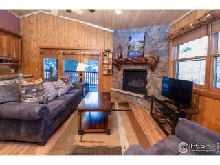 Photo #5: 931355 Listing 