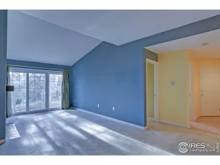 Photo #2: 931359 Listing