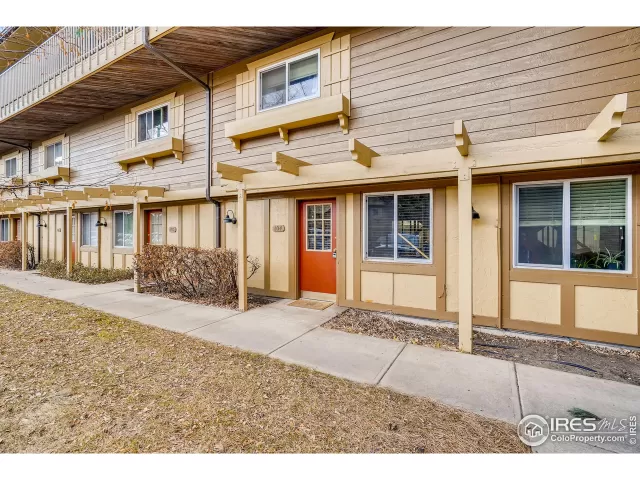 MLS: 931404 Condo For Sale