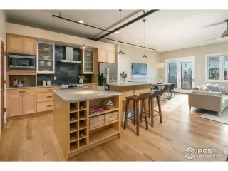 Photo #5: 931443 Listing 