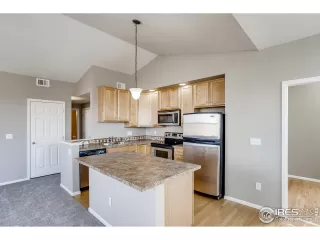 Photo #6: 931452 Listing