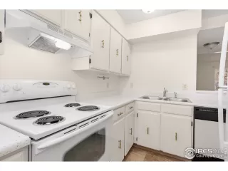 Photo #2: 931455 Listing