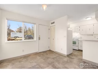 Photo #3: 931455 Listing