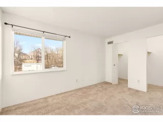 Photo #5: 931455 Listing