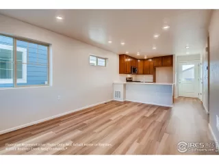 Photo #2: 931466 Listing