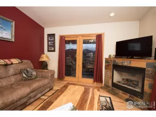 Photo #2: 931573 Listing