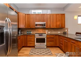 Photo #4: 931616 Listing