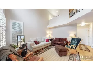 Photo #1: 931700 Listing