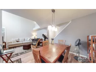 Photo #5: 931700 Listing