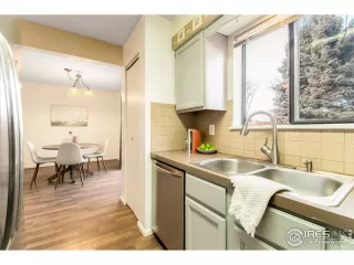 Photo #5: 931740 Listing