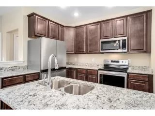 Photo #2: 931787 Listing