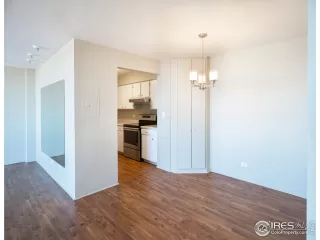 Photo #5: 931863 Listing