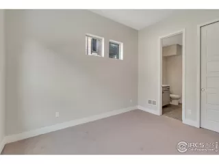 Photo #6: 931869 Listing 